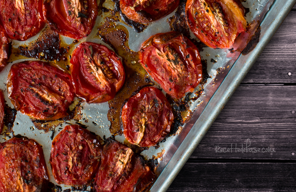 Tomates séchées au four (tomates confites) – Recette de base